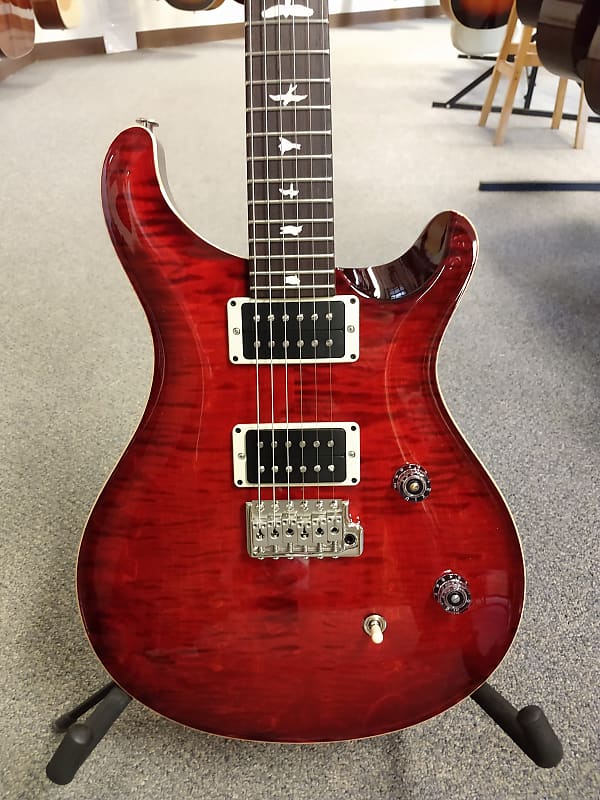 

Новый PRS Paul Reed Smith CE 24 Fire Red Burst с чехлом PRS Signature Paul Reed Smith CE 24 Fire Red Burst with PRS Signature Gigbag