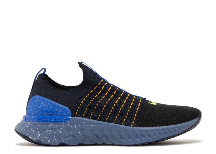 

Кроссовки Nike REACT PHANTOM RUN FLYKNIT 2 'BLACK HYPER ROYAL', черный