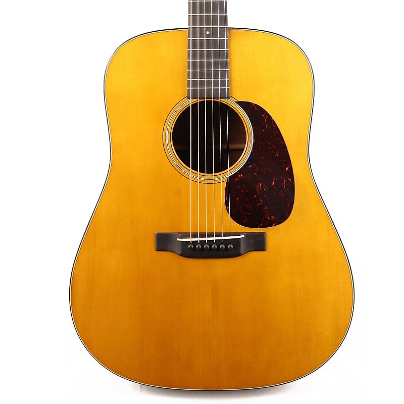 

Martin D-18 Authentic 1939 Aged Vintage Gloss Dreadnought D-18 Authentic 1939 Dreadnought