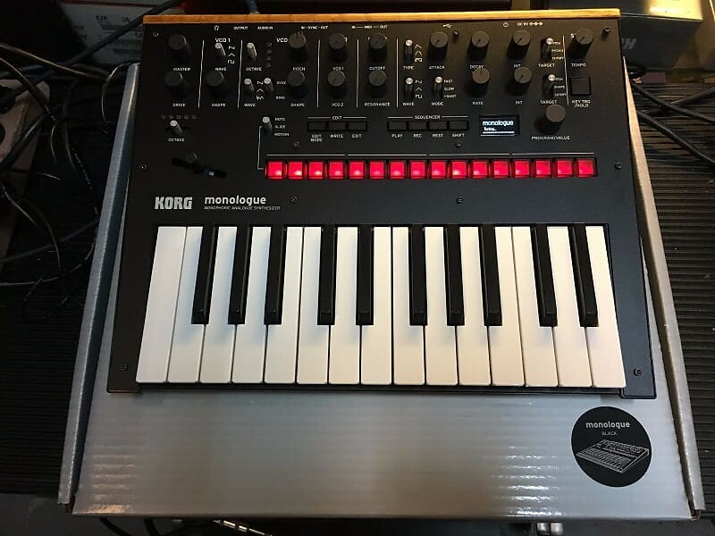 

KORG Monologue Analog Monophonic Synthesizer /Mono Synth / Black //ARMENS// Monologue Monophonic Analog Synthesizer