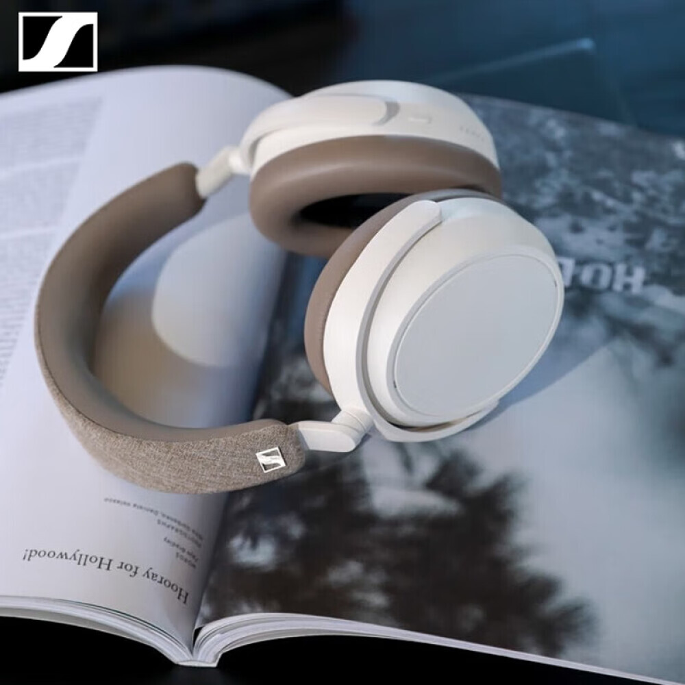 

Беспроводные наушники Sennheiser Momentum 4 с шумоподавлением, белый