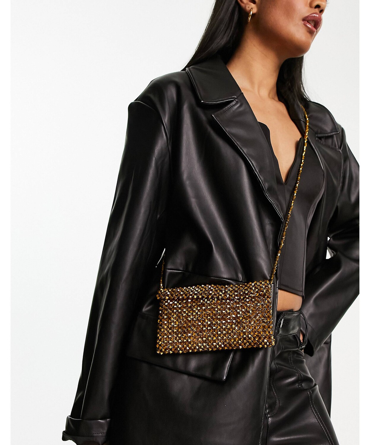 

Золотистая мини-сумка через плечо с бисером ASOS DESIGN