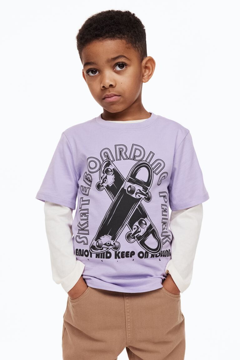 

Хлопковая футболка H&M, светло-фиолетовый/скейтборды
