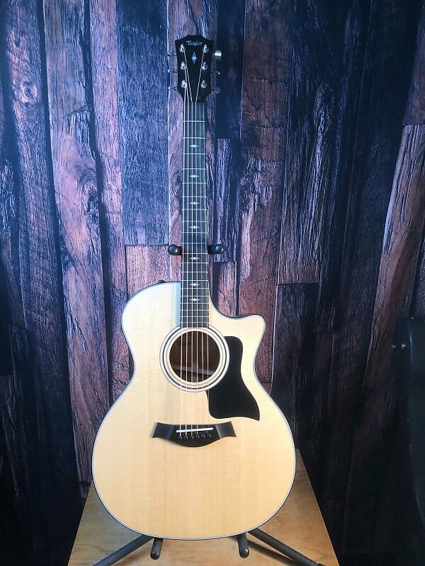 

Taylor 314ce с распорками V-класса 314ce with V-Class Bracing