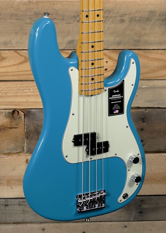 

Бас-гитара Fender American Professional II Precision Bass Miami Blue с футляром