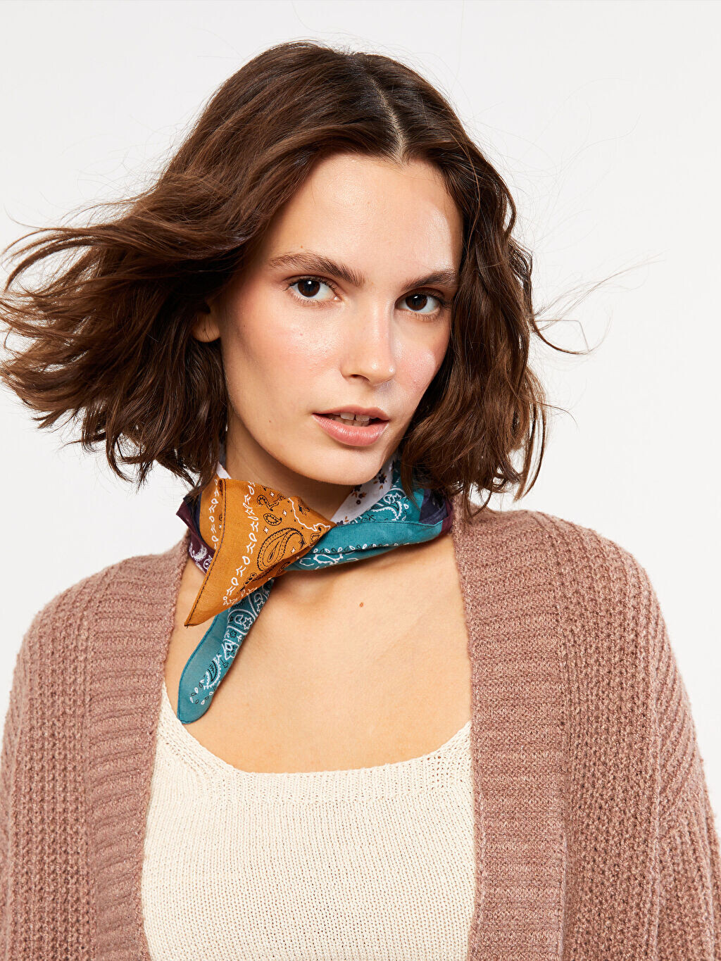 

Женская атласная бандана с узором LCW Accessories
