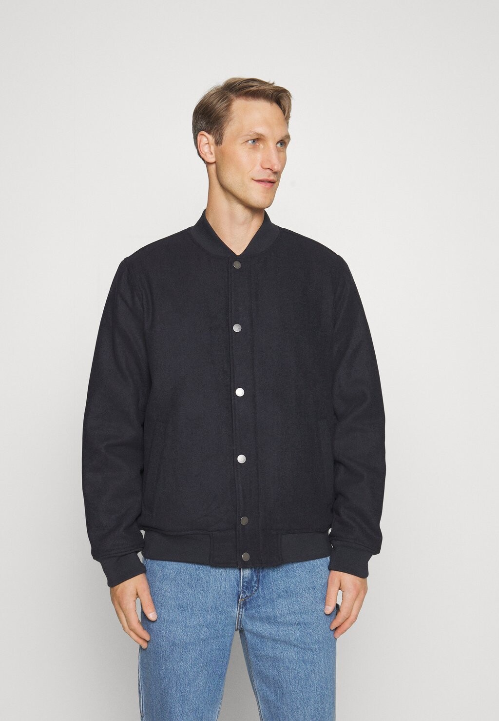 

Бомбер Chaquetas DOCKERS VARSITY, цвет navy blazer