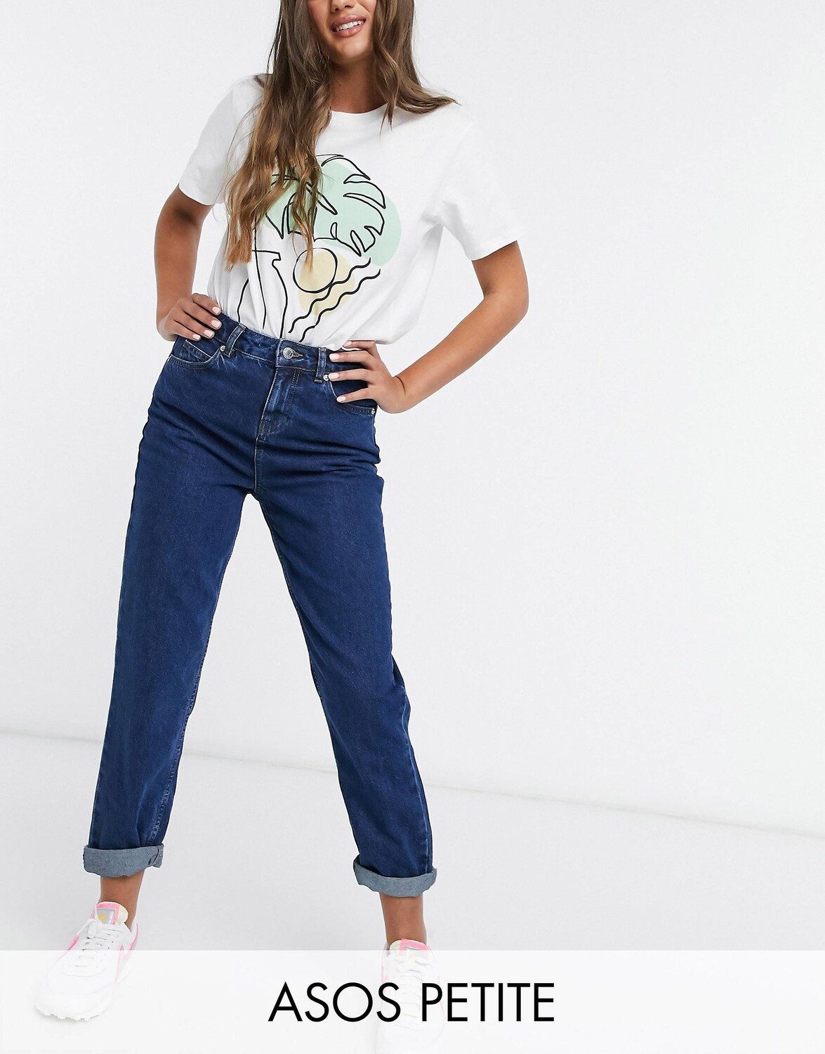 

Темно-синие джинсы "mom" с высокой посадкой ASOS DESIGN Petite