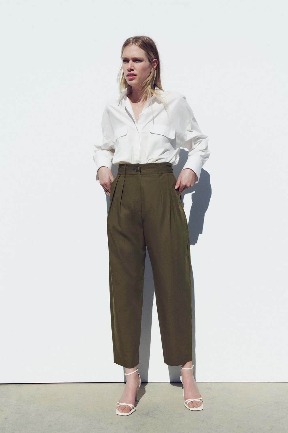 

Брюки с высокой посадкой ZARA, хаки