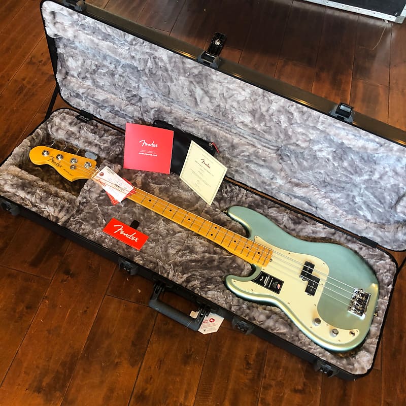 Fender American Professional II Precision Bass для левшей MN Mystic Surf Green 8 фунтов, 8 унций US21002117 American Professional II Left-handed Precision Bass MN