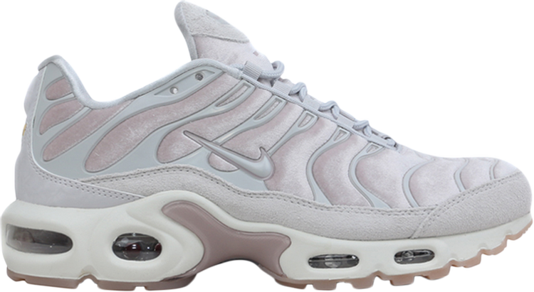 

Кроссовки Nike Wmns Air Max Plus LX 'Particle Rose', фиолетовый