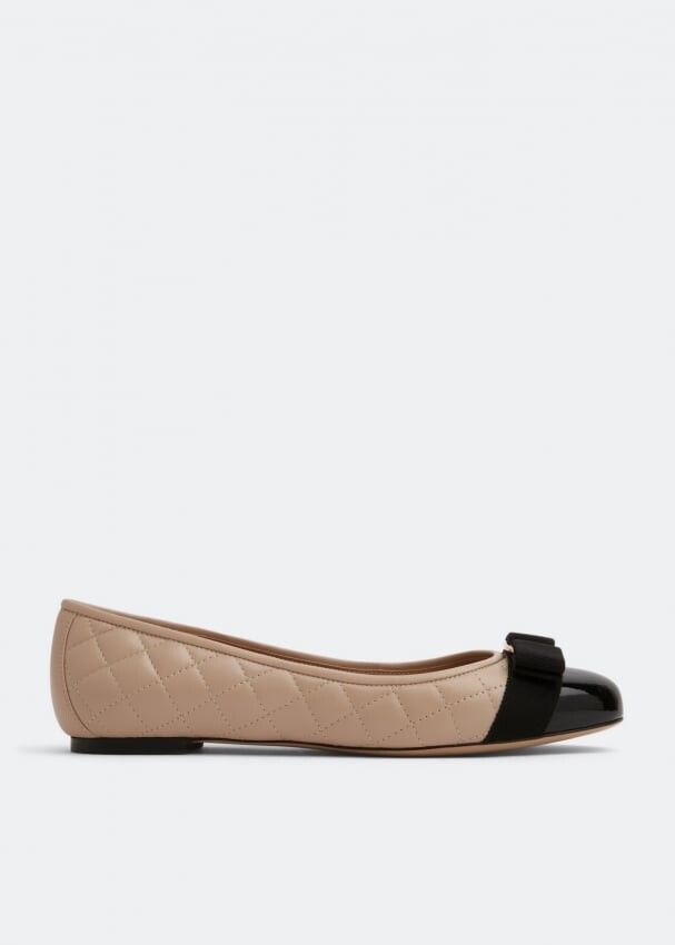 

Балетки FERRAGAMO Varina ballet flats, черный
