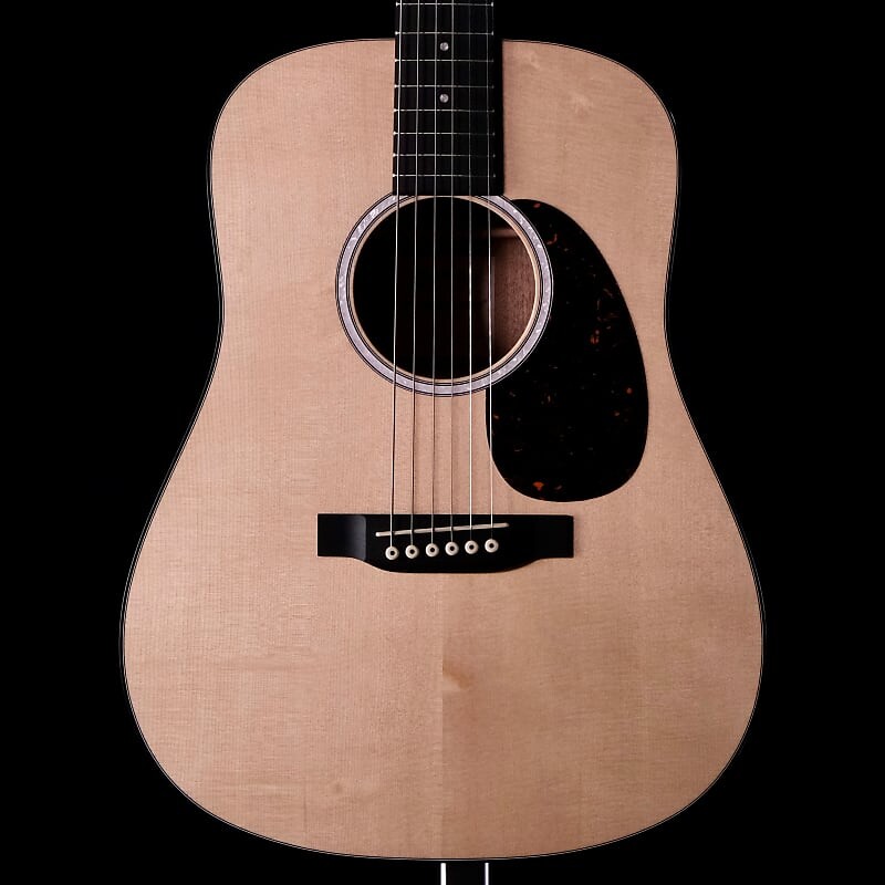 

Martin D Jr-10E Электроакустическая гитара - натуральная ель