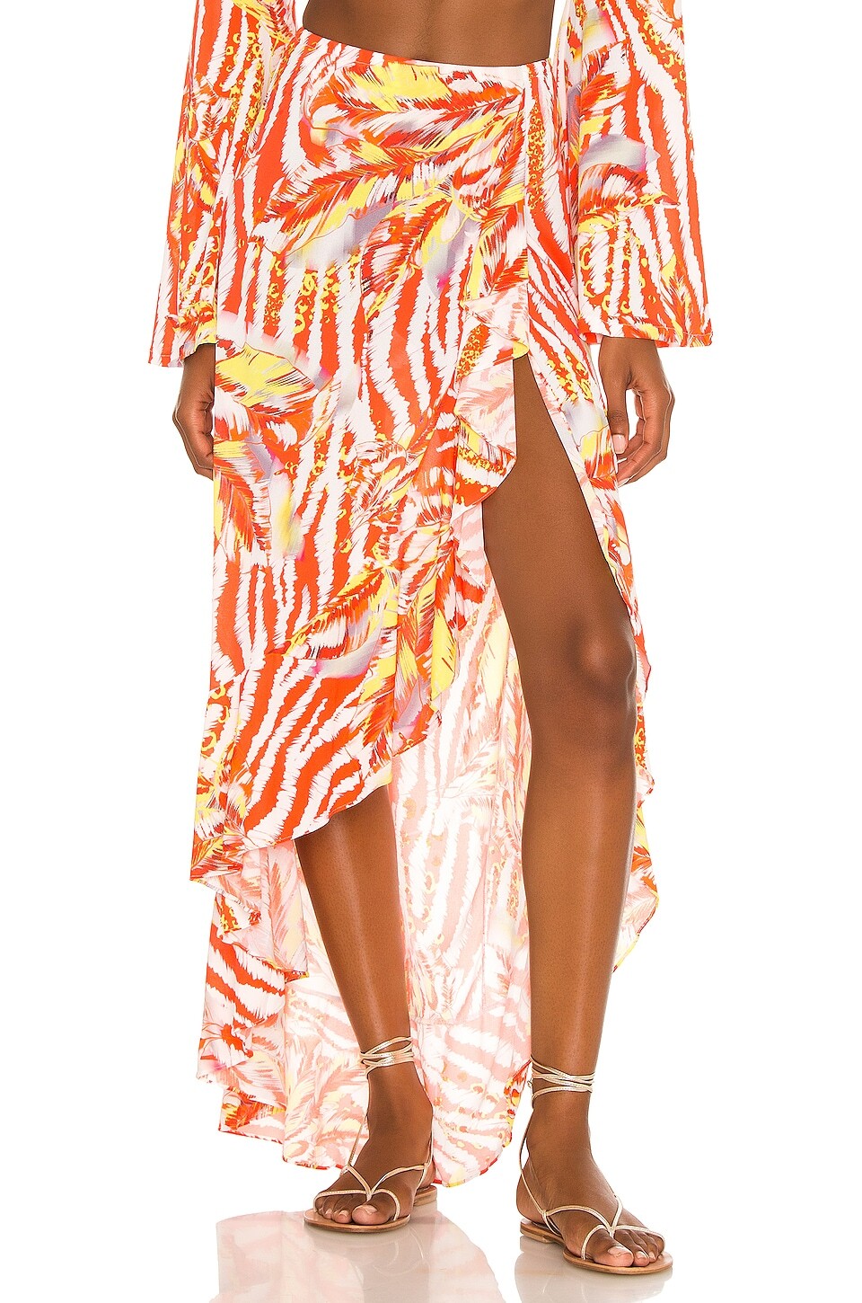 

Юбка Luli Fama Ruffle High Low Slit, цвет Love Me Wild