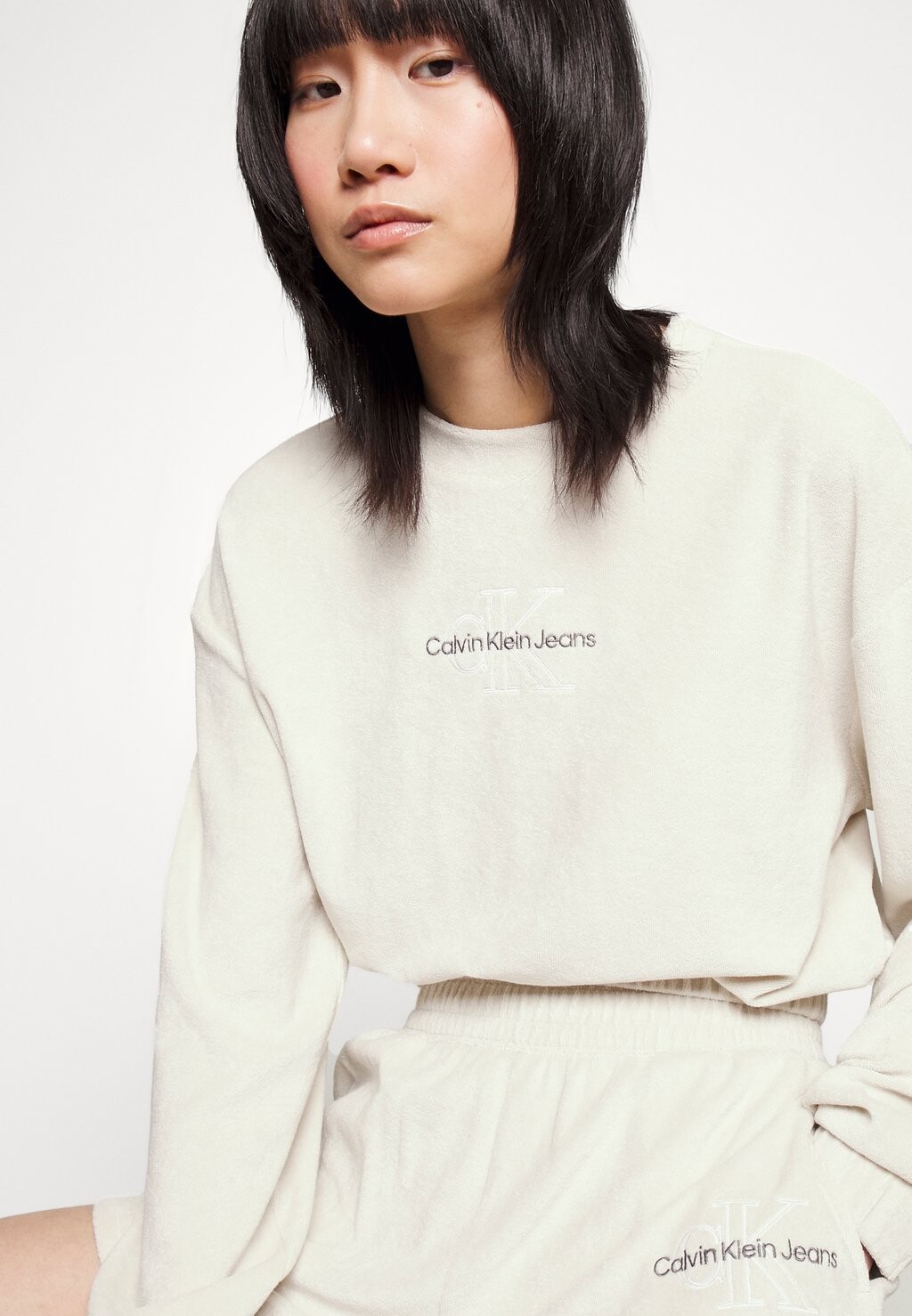 

Свитер Towelling Crewneck Calvin Klein, кремовый