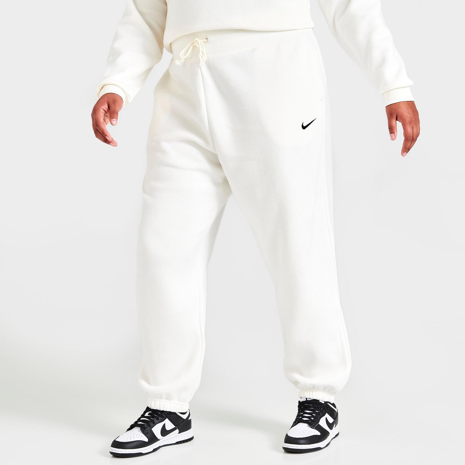 

Женские широкие флисовые брюки-джоггеры Nike Sportswear Phoenix с высокой талией (большие размеры), белый