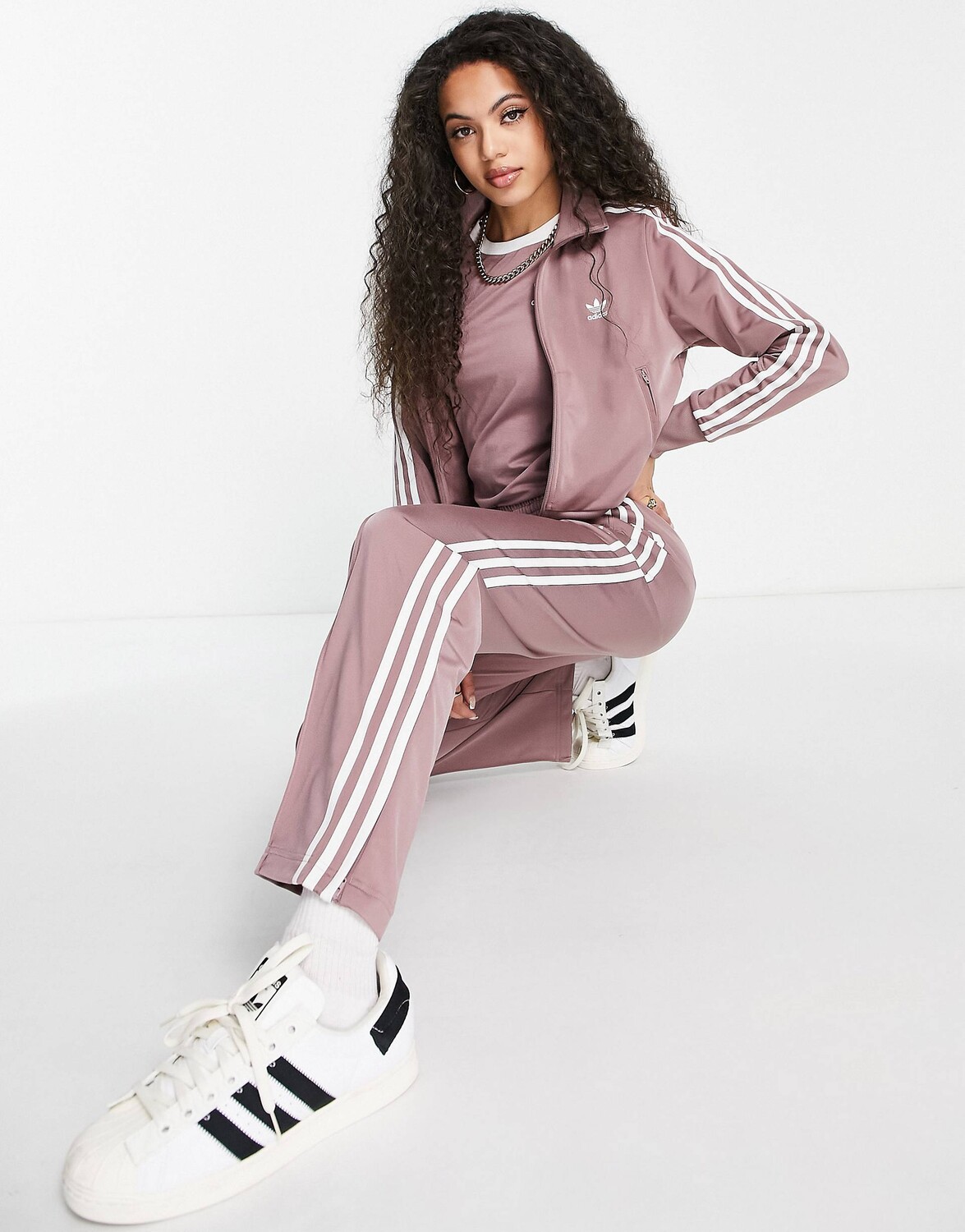 

Темно-сиреневые спортивные брюки adidas Originals Firebird, Фиолетовый
