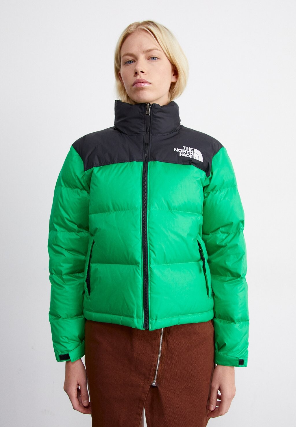 

Пуховик RETRO NUPTSE JACKET The North Face, цвет optic emerald