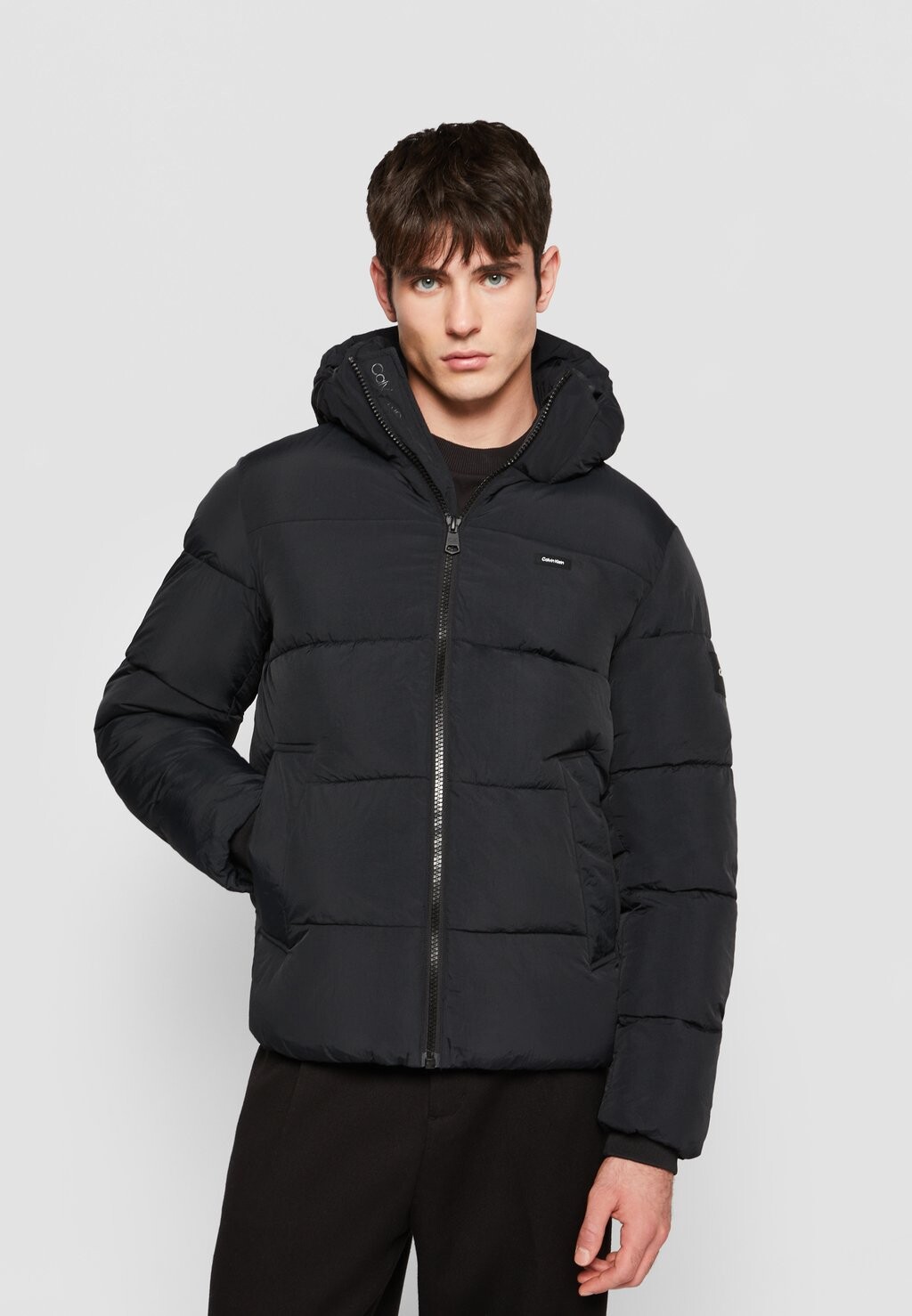 

Зимняя куртка Calvin Klein КУРТКА-ПУХОВИК, черный