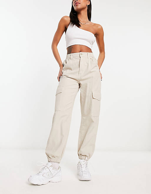 

Брюки карго с манжетами Bershka