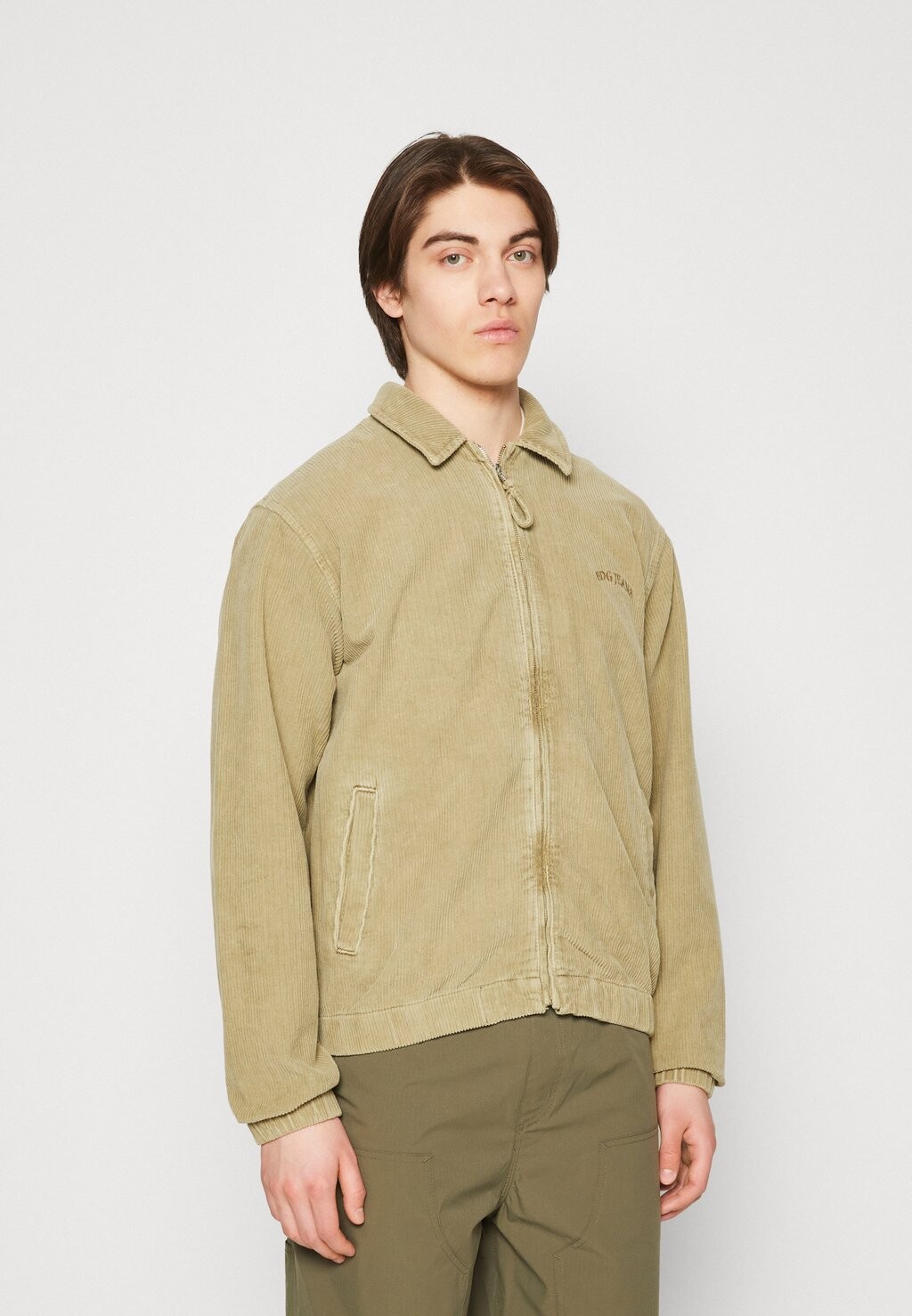 

Легкая куртка BDG Urban Outfitters