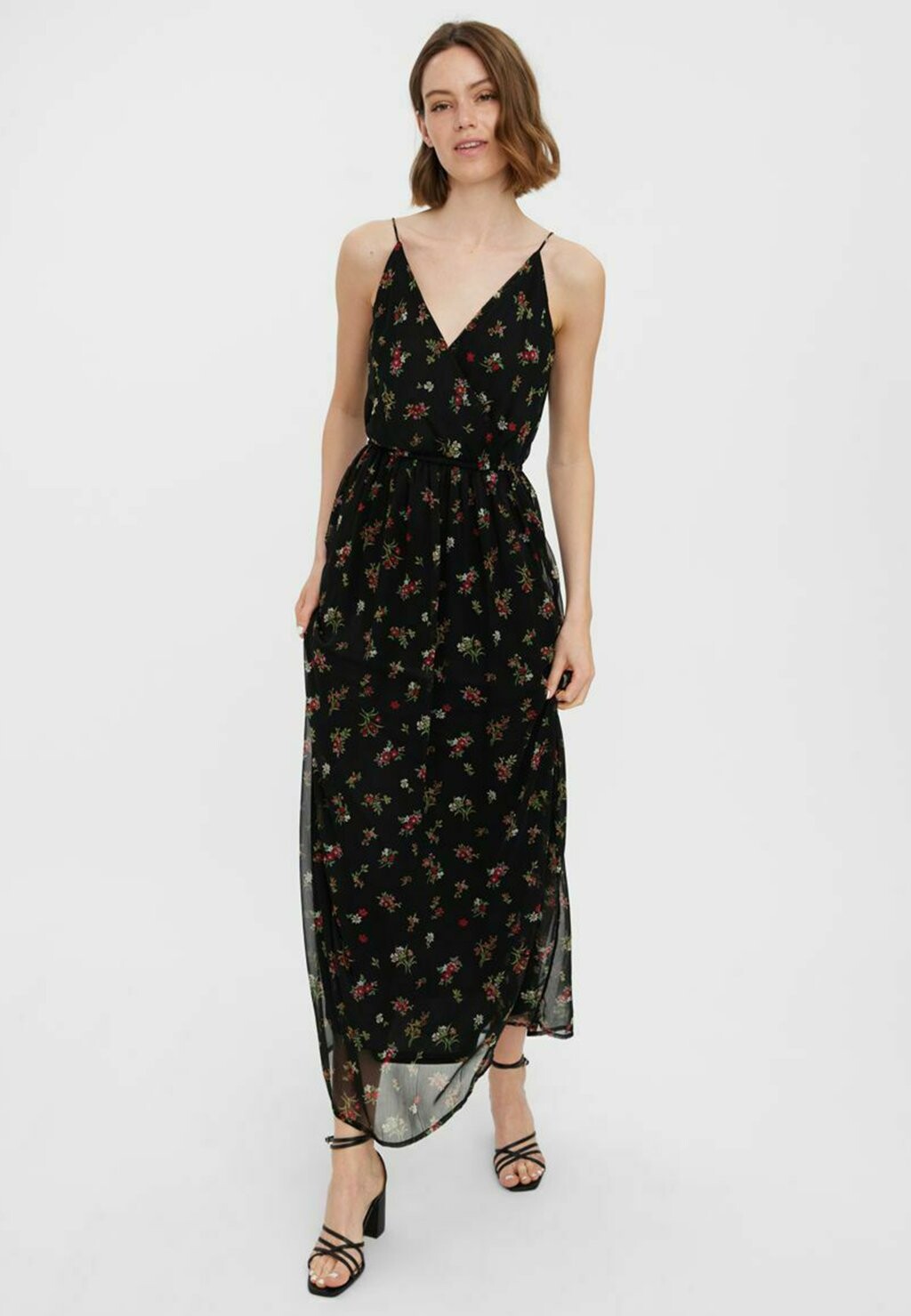 

Длинное платье Vero Moda, черный