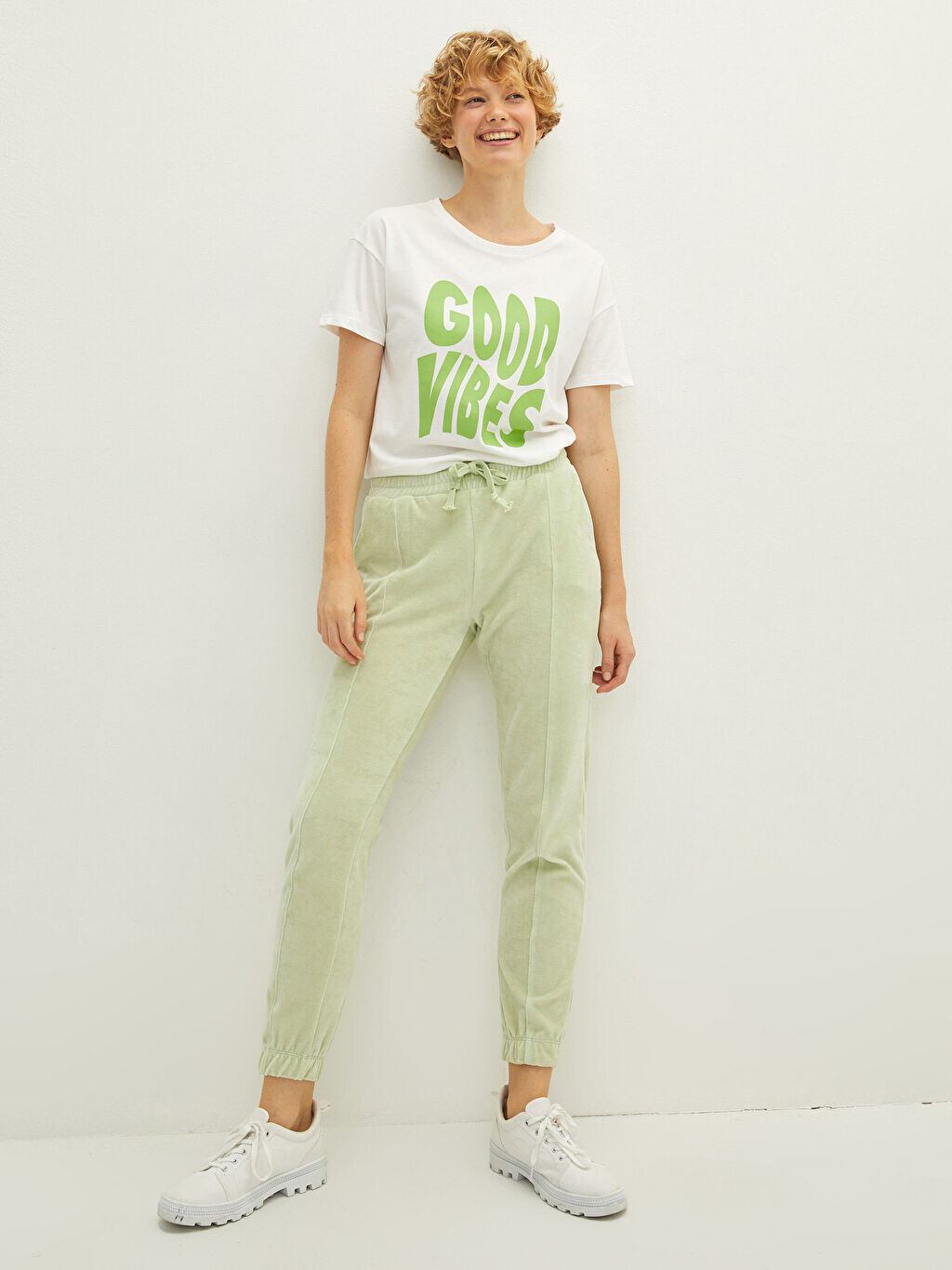 

Эластичные стандартные женские спортивные штаны LCW Casual, Серый