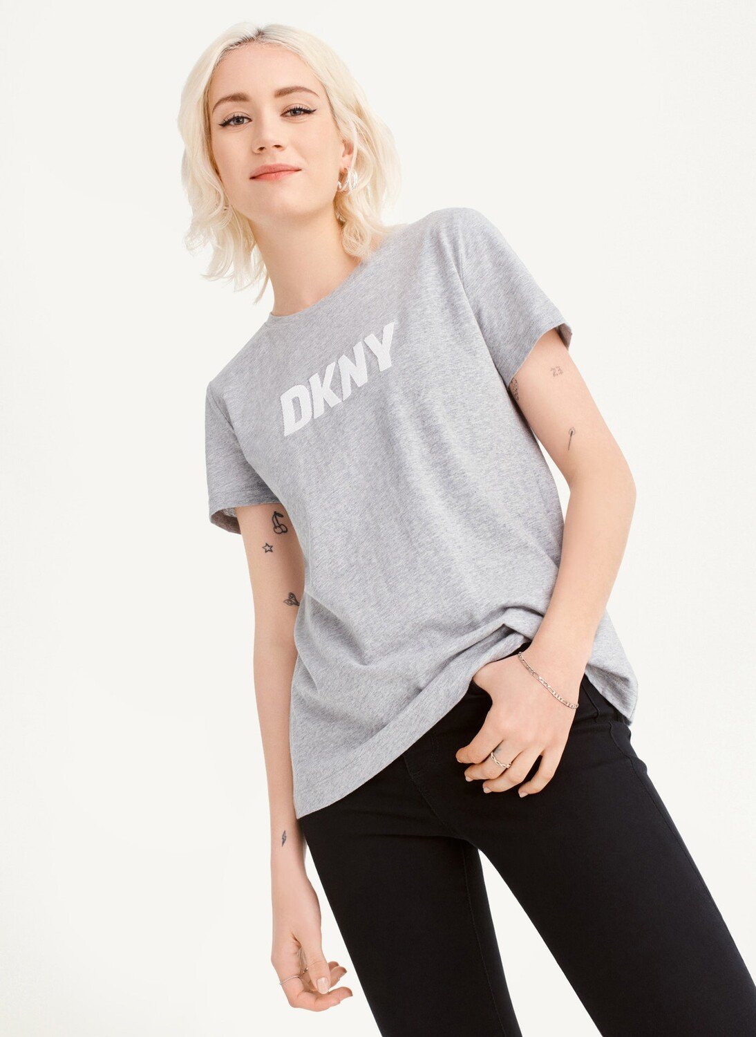 

Футболка с логотипом Foundation DKNY