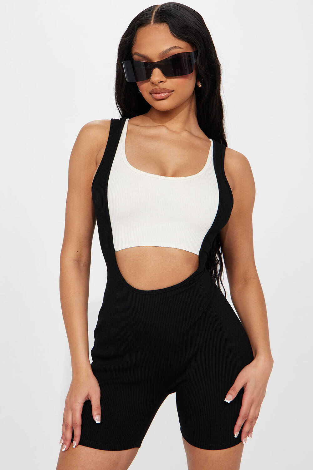 

Комбинезон Fashion Nova P7424, черный