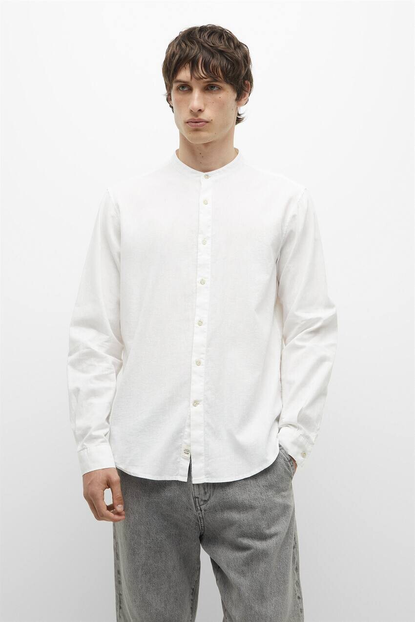 

Рубашка с воротником-стойкой Pull&Bear, белый