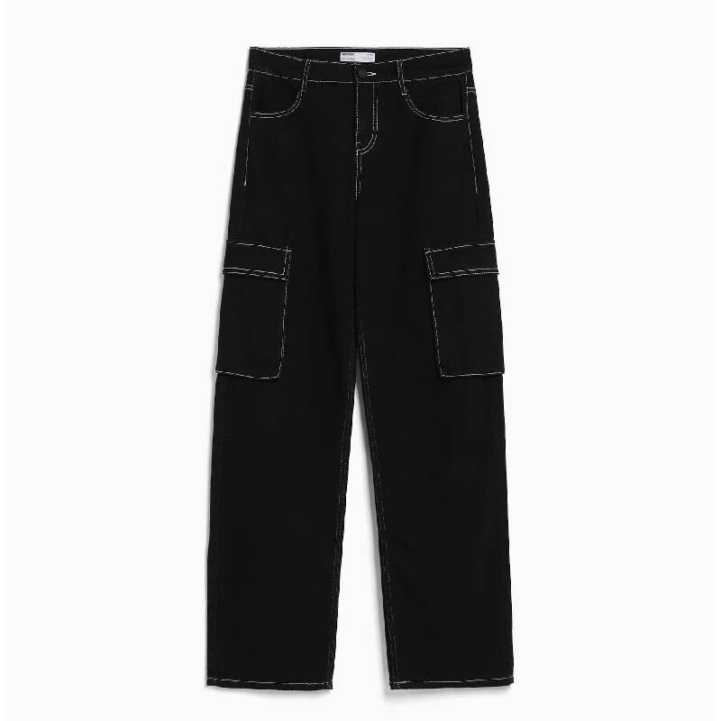

Джинсы Карго Bershka Straight, черный
