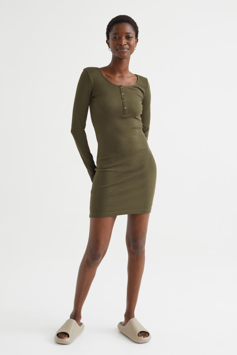 Платье из джерси с пуговицами сверху H&M, темно-зеленый хаки