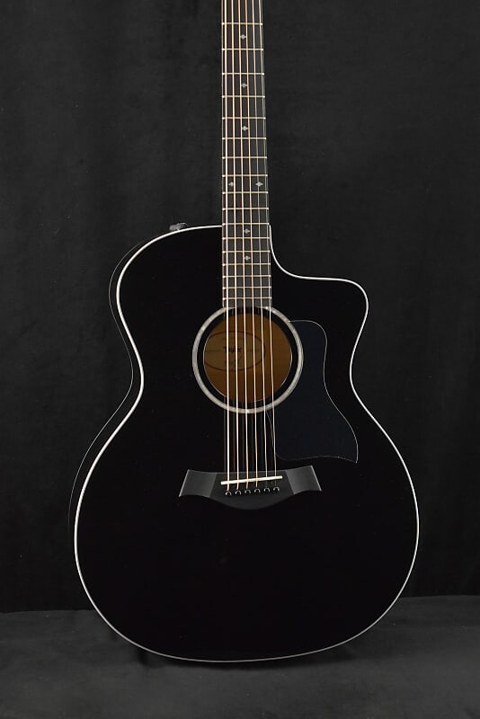 

Тейлор 214ce-BLK DLX Taylor