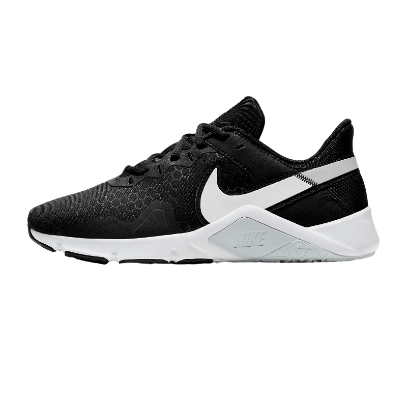 цена Кроссовки Nike Legend Essential 2, черный/белый