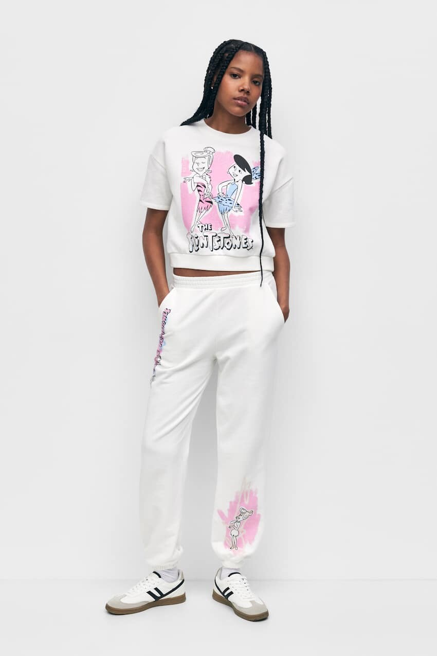 

Спортивные брюки The Flintstones Pull&Bear, экрю