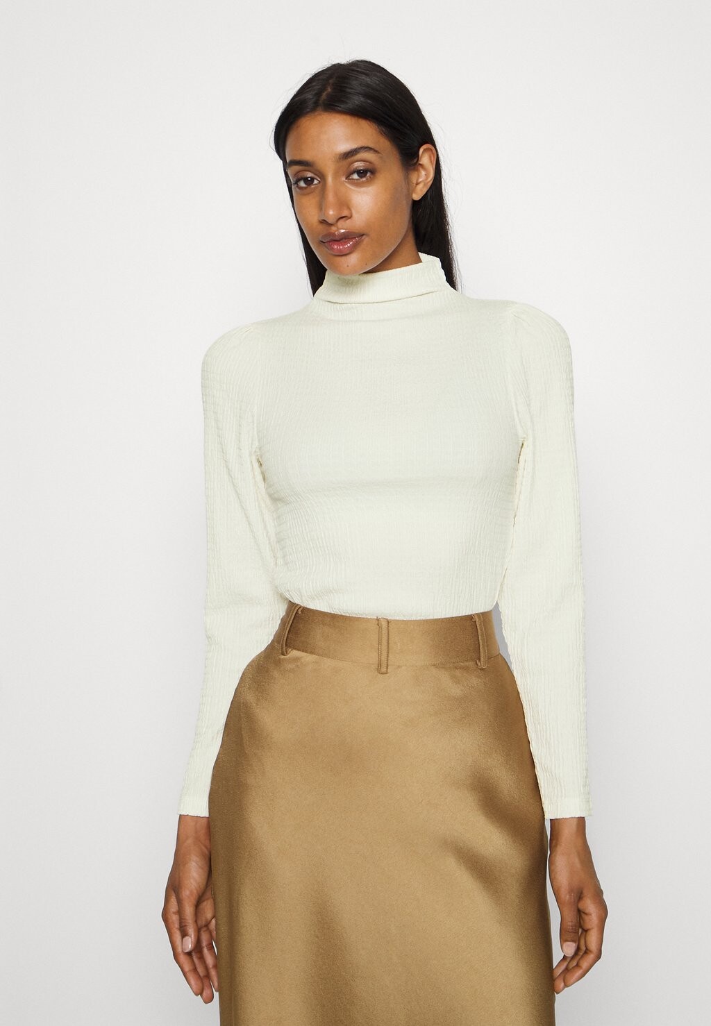 

Блузка SLFBEA LS B NOOS Selected Femme, белоснежный
