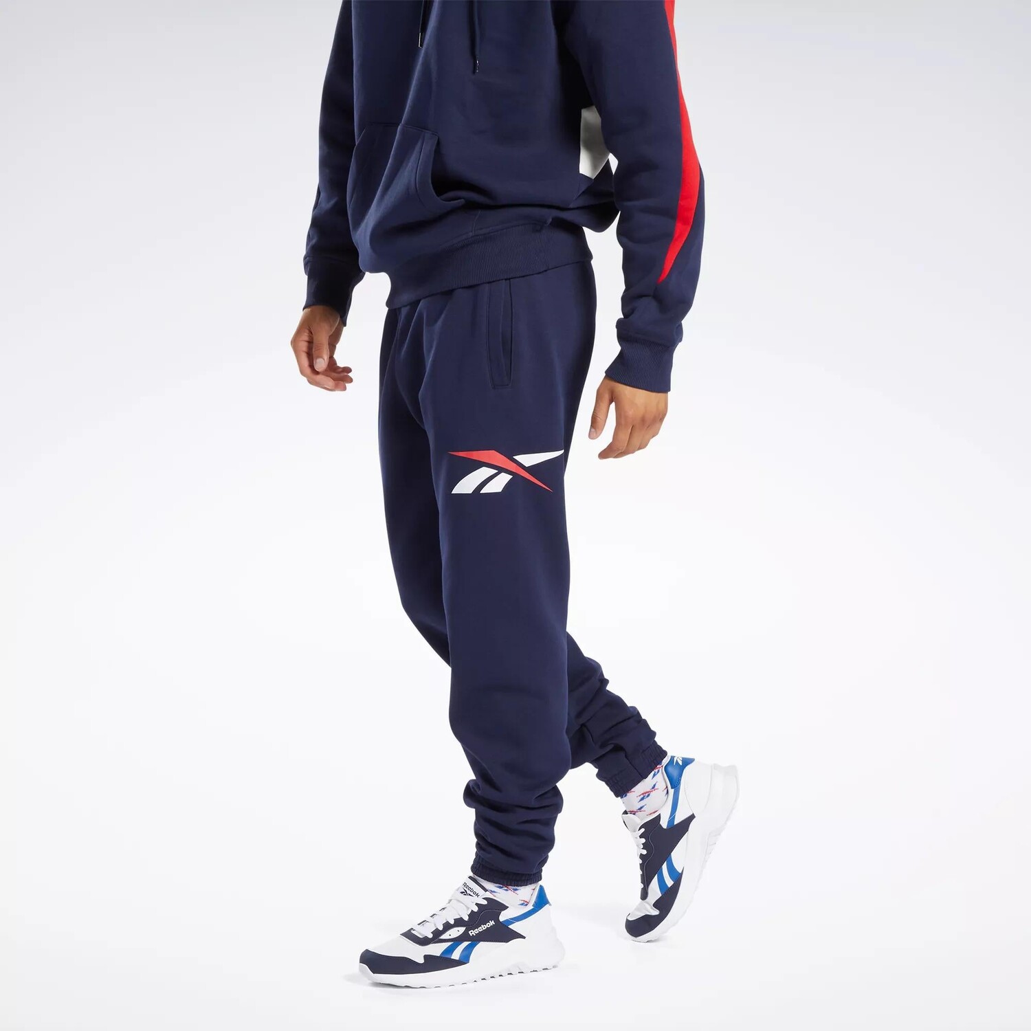 

Классические брендовые брюки Proud Reebok, цвет Vector Navy