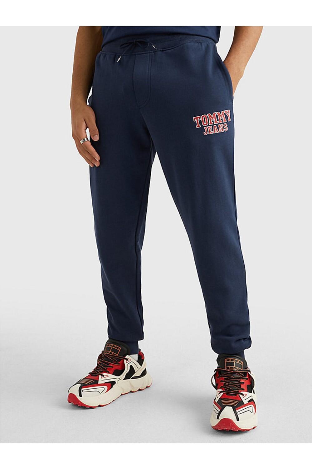 

Спортивный костюм Tommy Hilfiger