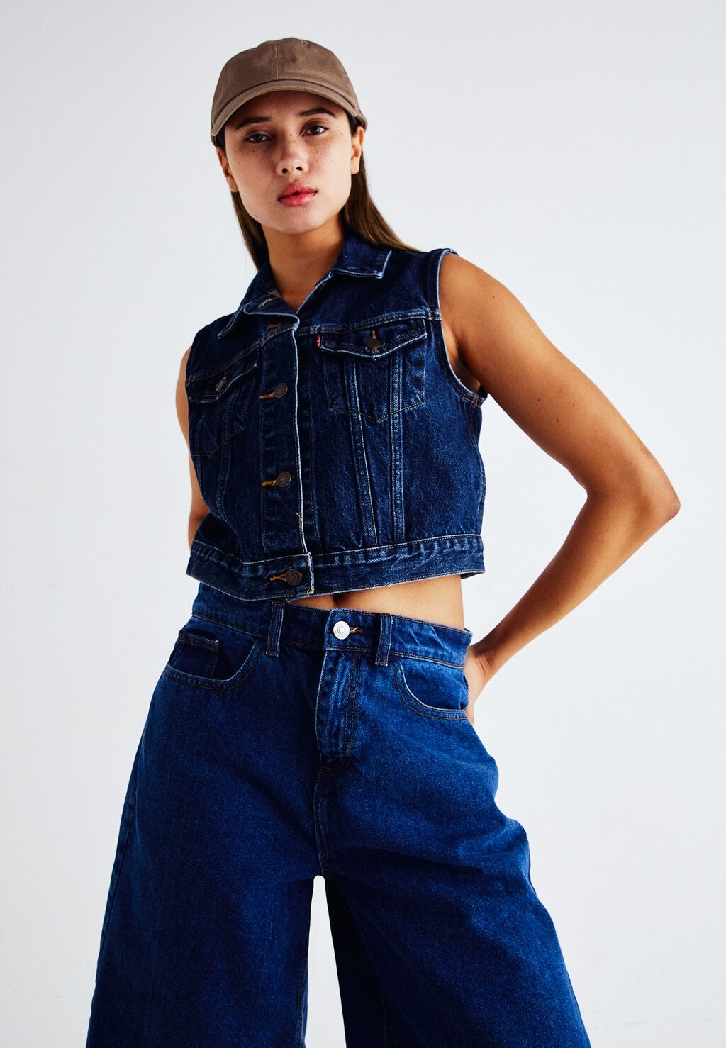 

Жилет Vest Waistband Levi's, цвет from a dream trucker