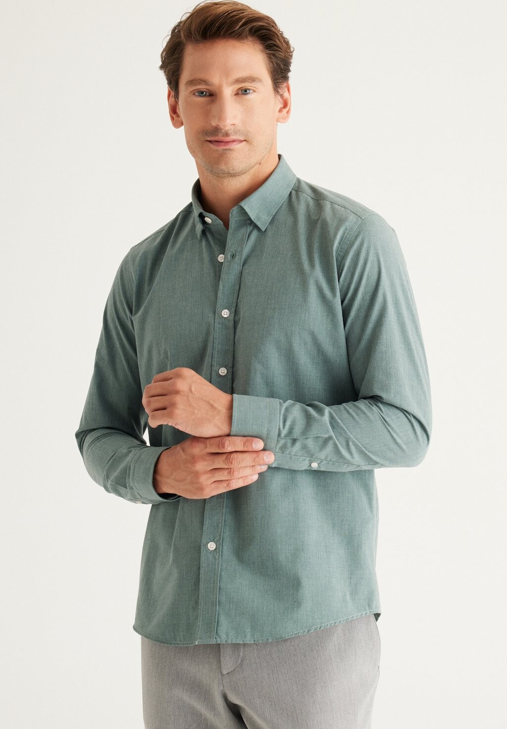 

Рубашка PAINTED YARN AC&CO / ALTINYILDIZ CLASSICS, цвет Slim Fit Painted Yarn Shirt