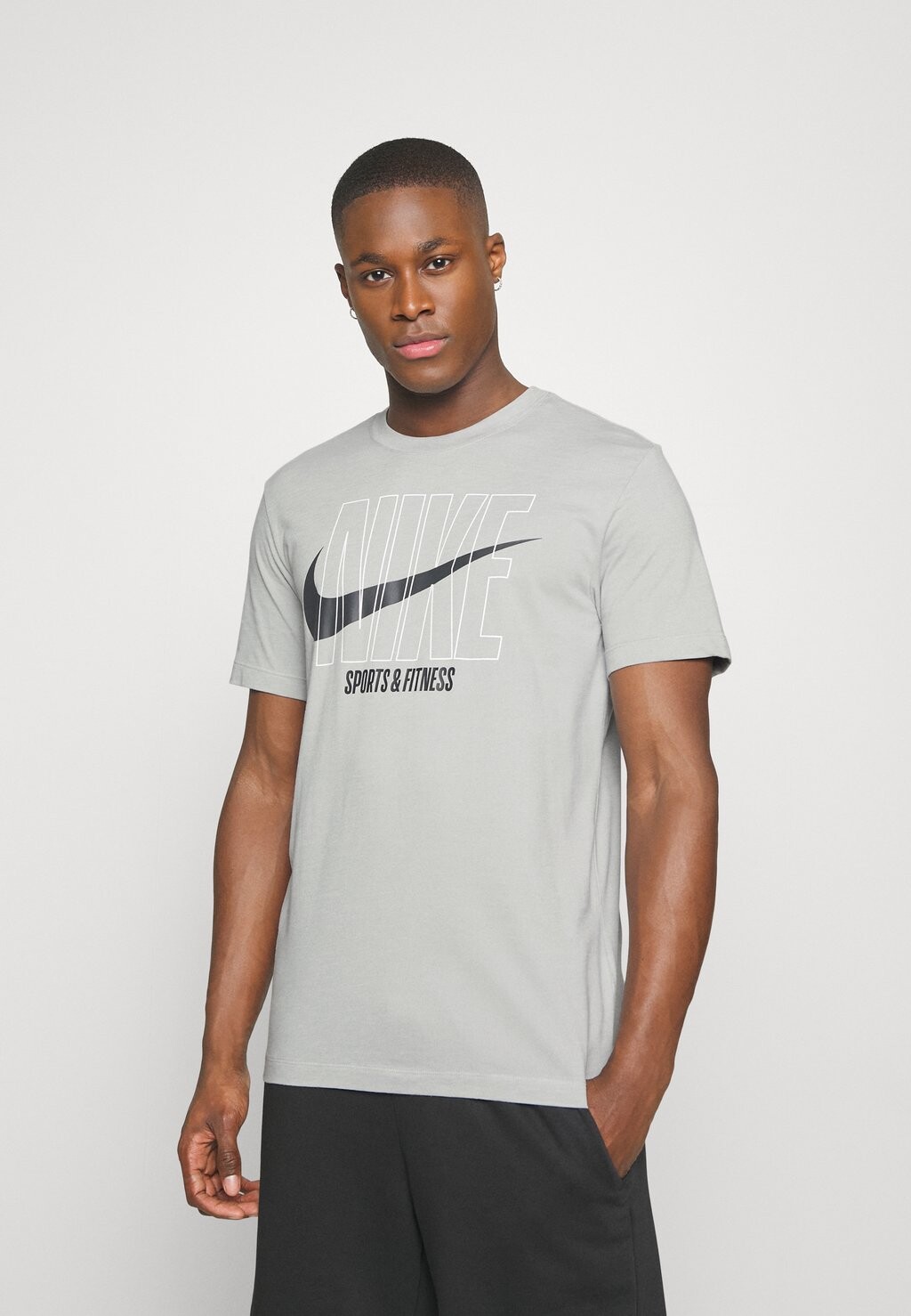 

Футболка Nike