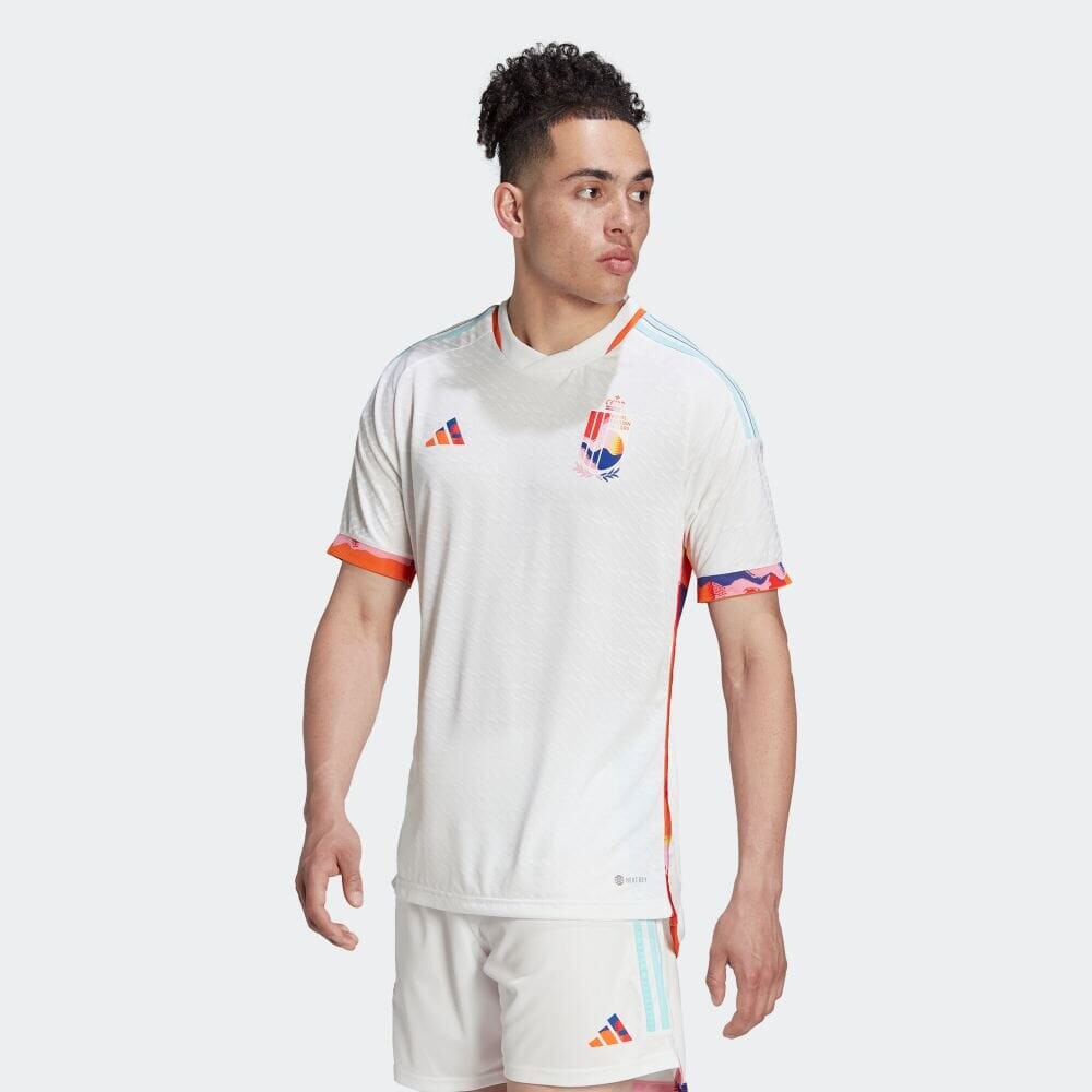 

Футболка униформа Adidas HD9416