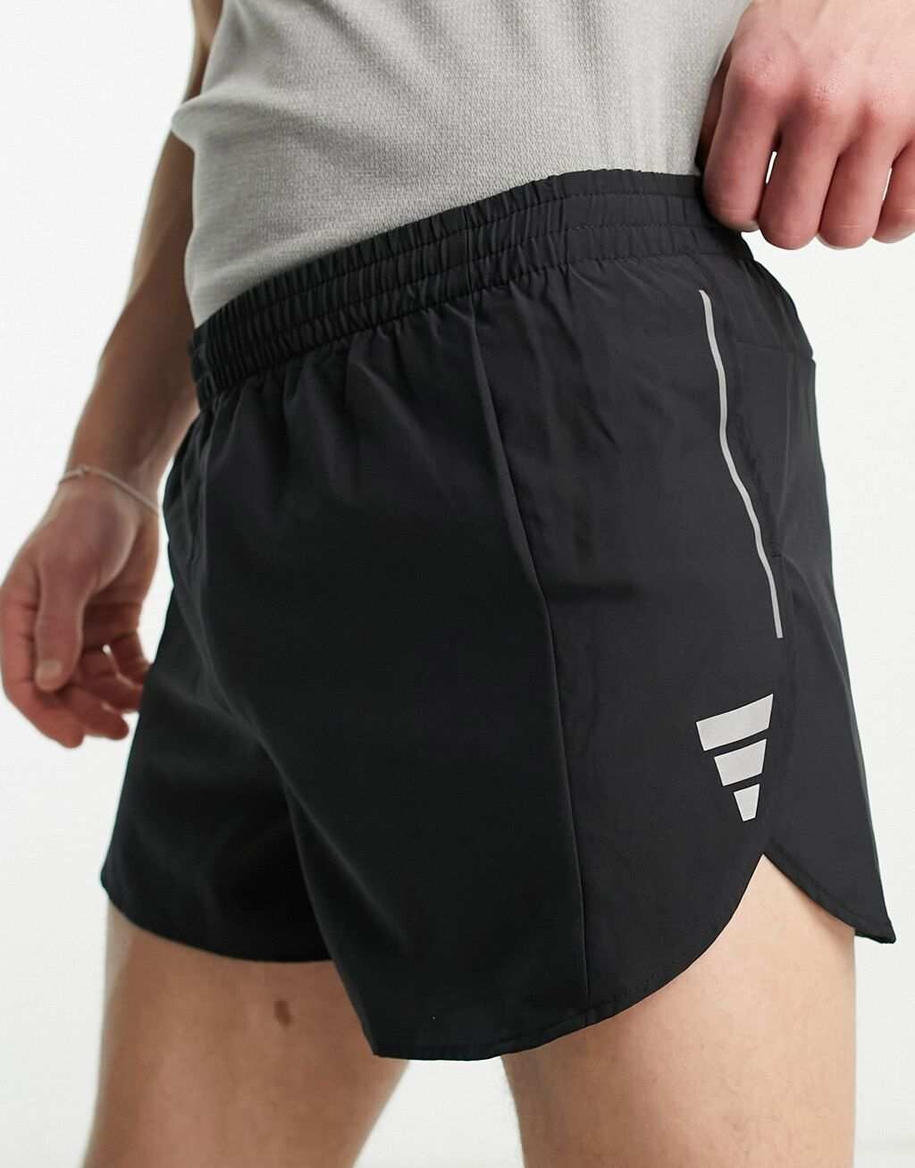 

Черные шорты с разрезом 3 дюйма adidas Running Own The Run