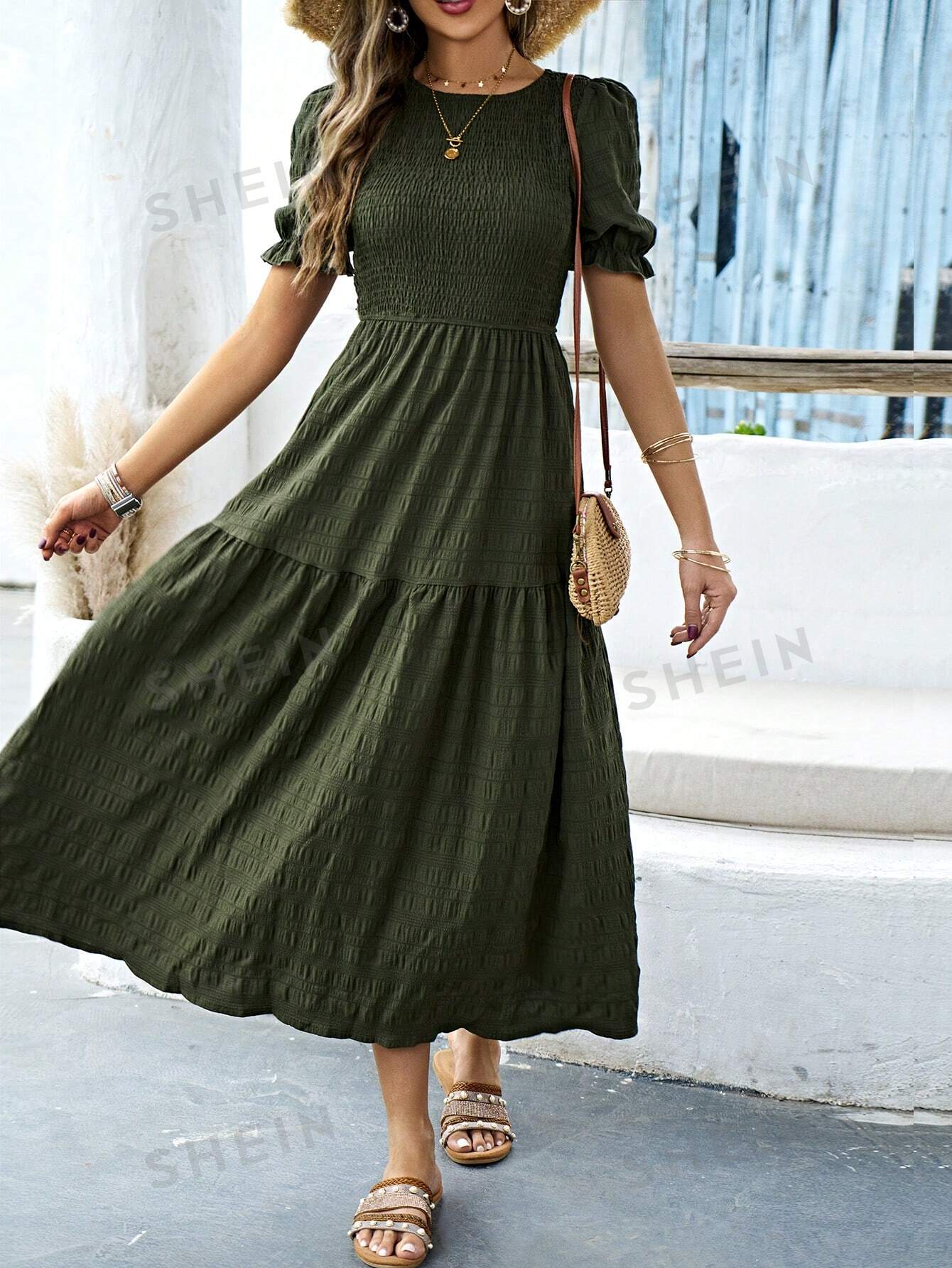 цена SHEIN VCAY женское свободное платье с круглым вырезом и короткими рукавами-фонариками, армейский зеленый