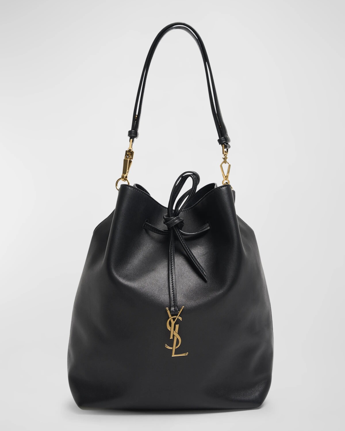 

Сумка через плечо Paris VII YSL Pochon из кожи ягненка Saint Laurent, цвет Nero
