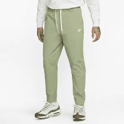 

Брюки Nike Club, цвет Oil Green/White