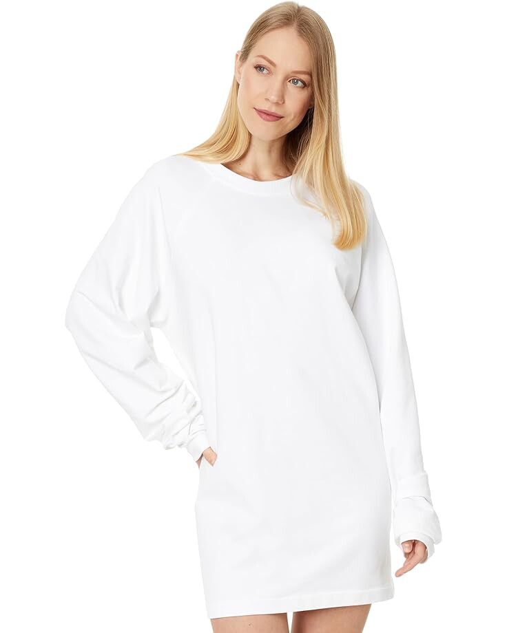 

Платье Norma Kamali Oversized Raglan Sleeve Mini Dress, цвет Snow White