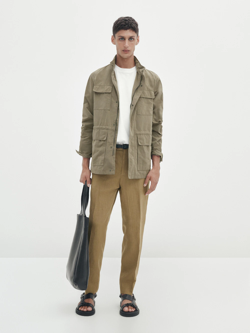 

Техническая куртка с капюшоном и молнией Massimo Dutti, коричневый
