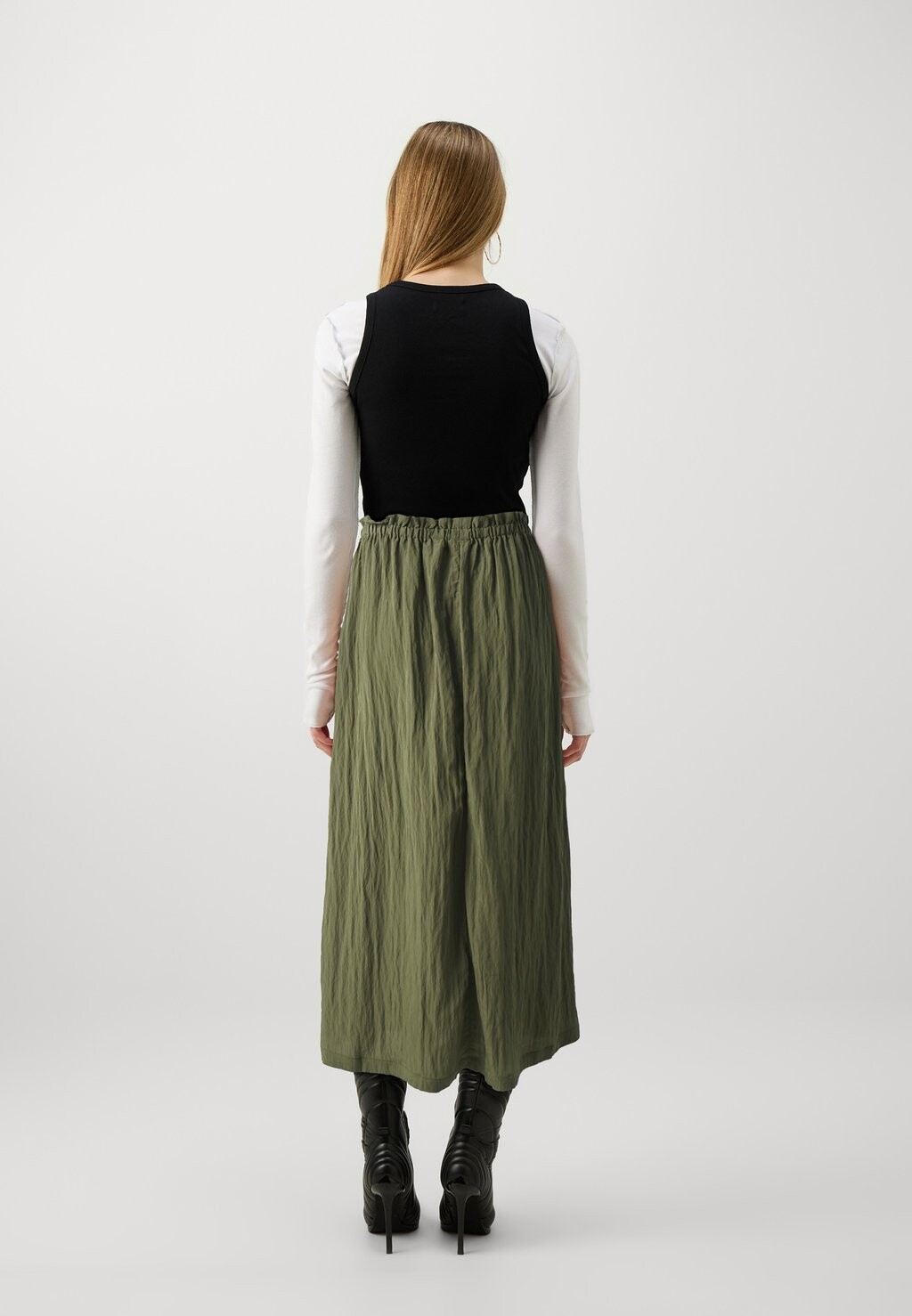 

Юбка-трапеция Paperbag Pull On Skirt GAP, спелая олива