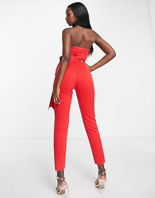 

Красный комбинезон-бандо с глубоким вырезом и бантом ASOS DESIGN